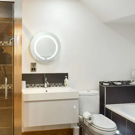 Alice's Place Holiday home